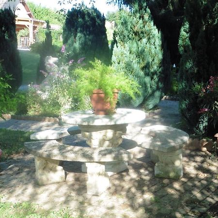 Clos de la Natouze Boyer Extérieur photo
